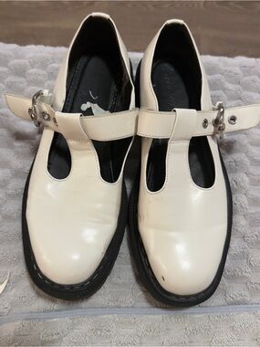 Women's White T-Strap Mary Jane Flats with Buckle